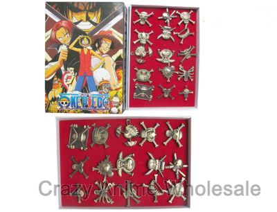 One Piece anime Pins Set