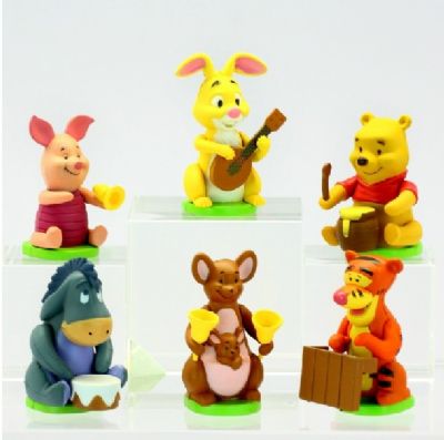pooh figures