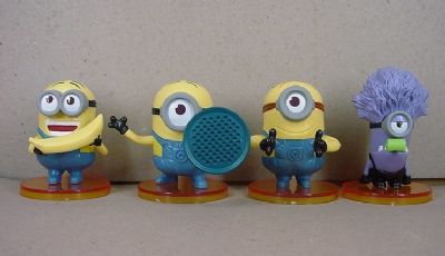 Despicable me anime figure