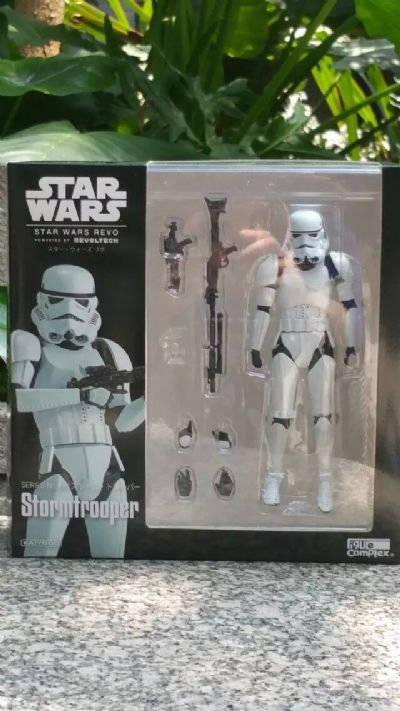 star war figure