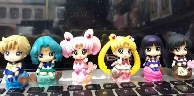 sailormoon anime figure