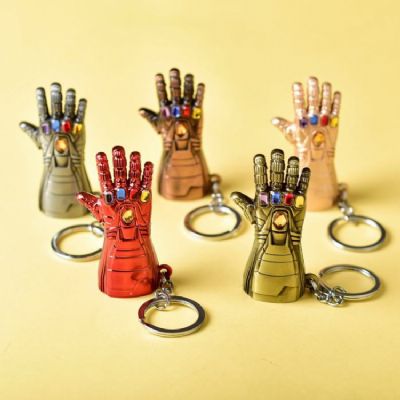 The Avengers Iron Man gloves a set of five Keychai