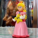Super Mario Peach figure
