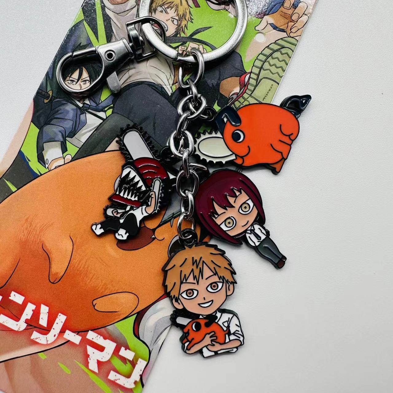 chainsaw man anime keychain