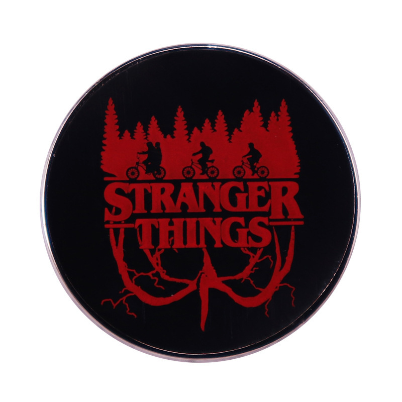 Stranger Things anime pin