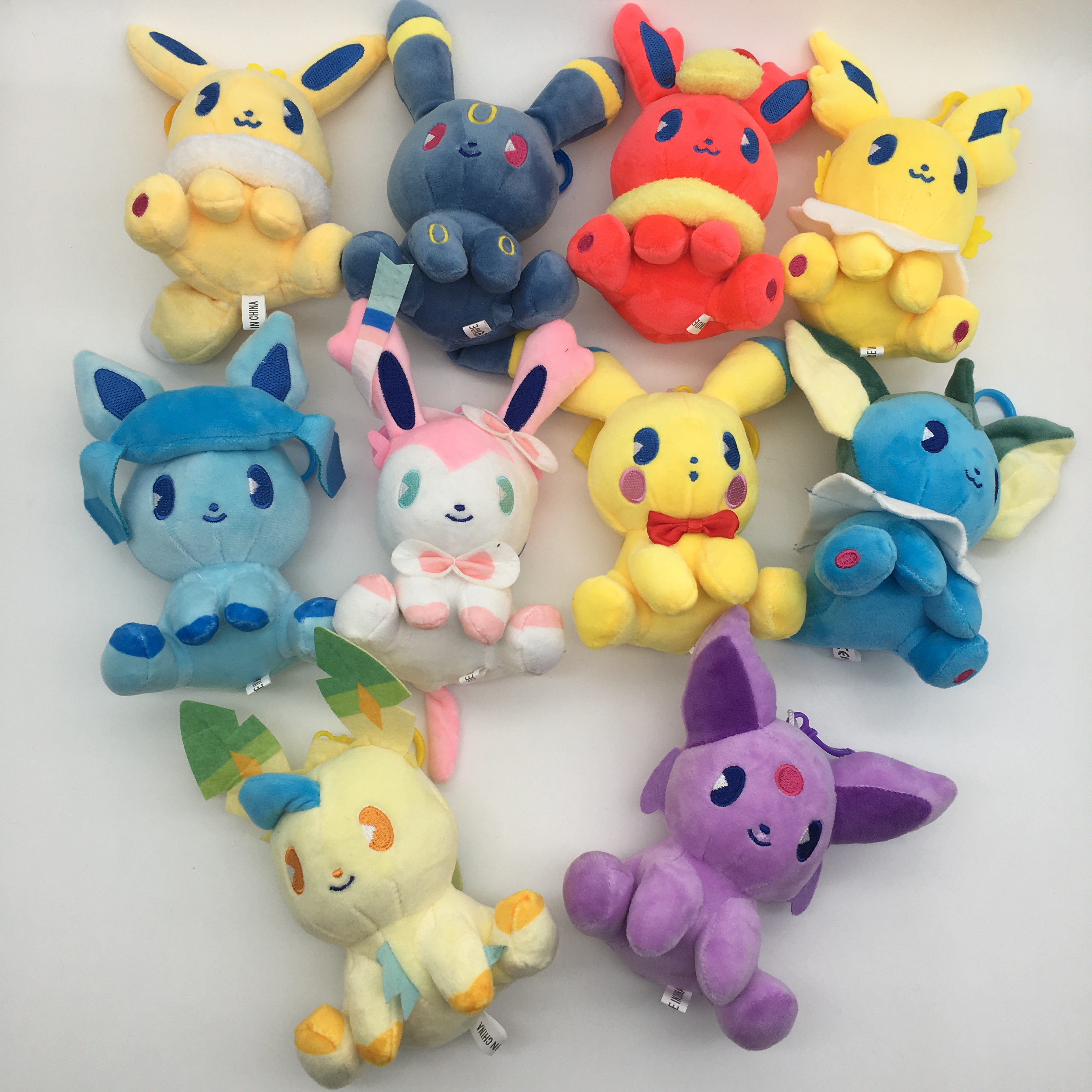 Pokemon anime Price of a set of 10pcs 15cm