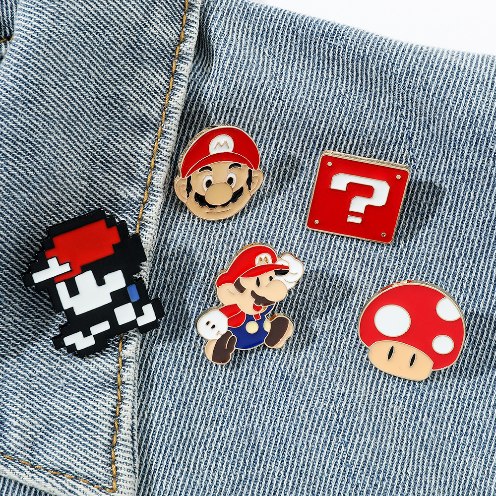 super Mario anime pin