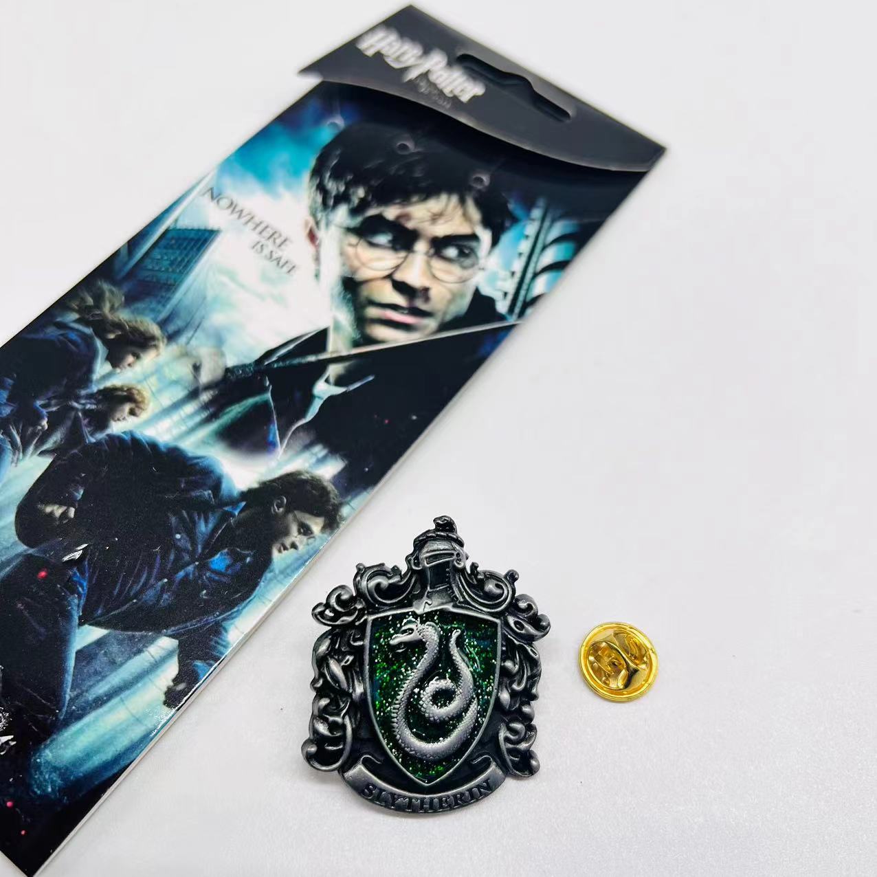 Harry Potter anime pin