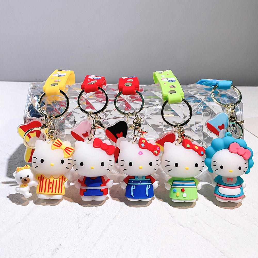 hello kitty anime keychain