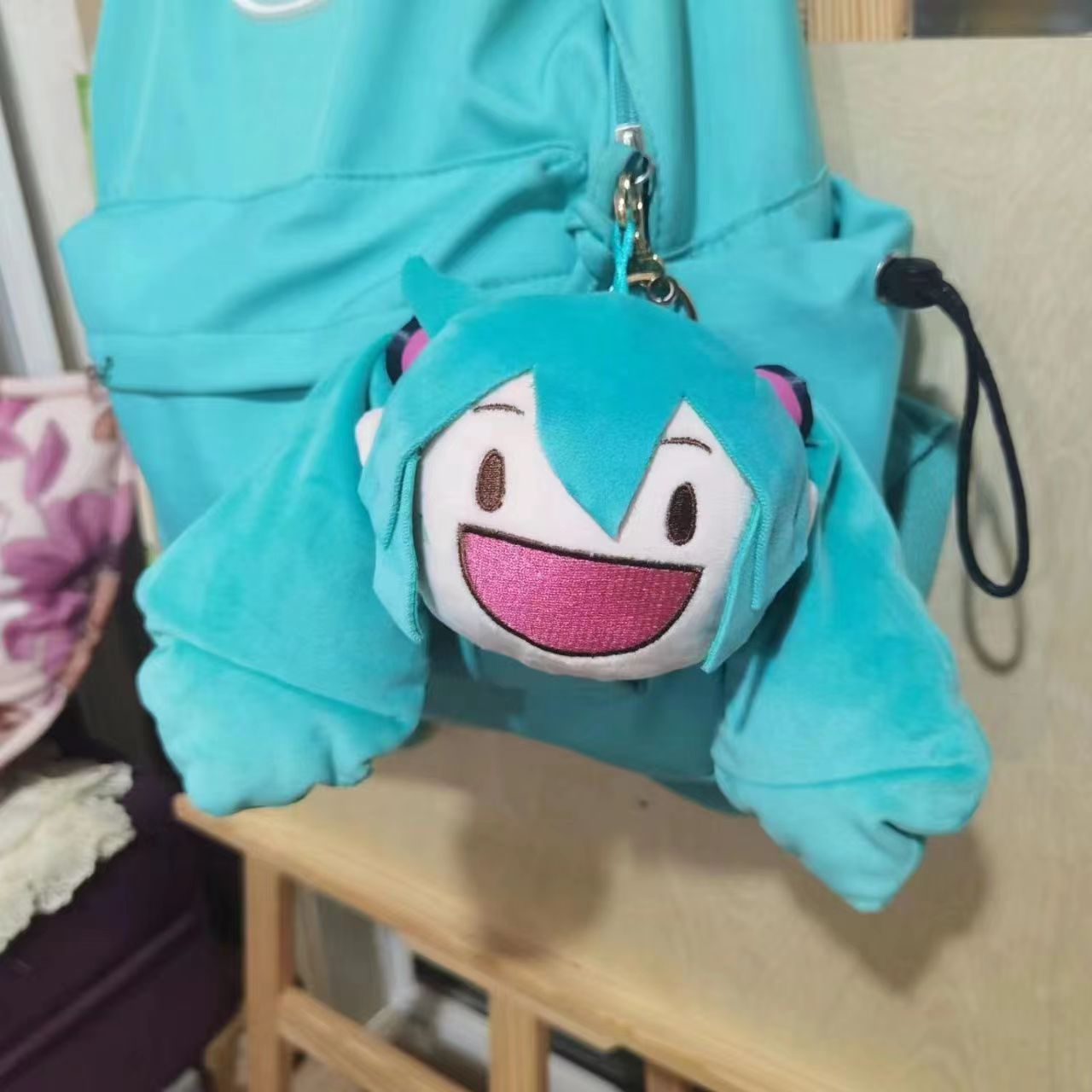 Hatsune Miku anime plush keychain