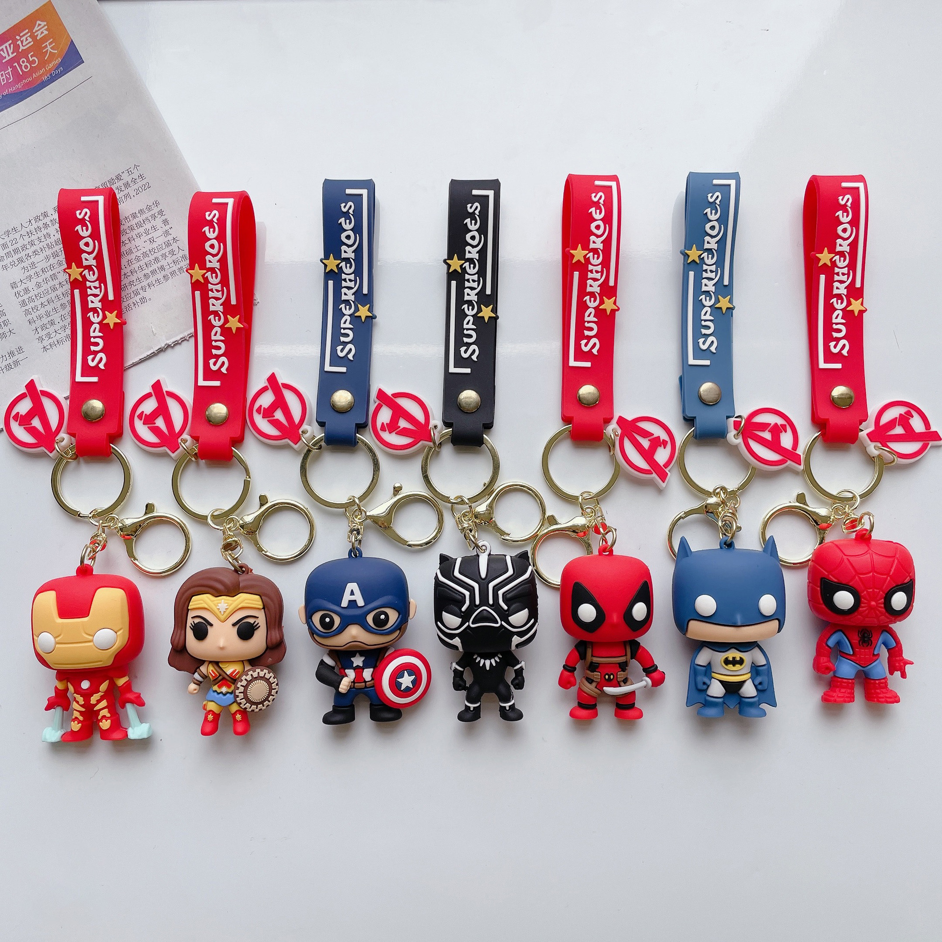 Avengers anime keychain