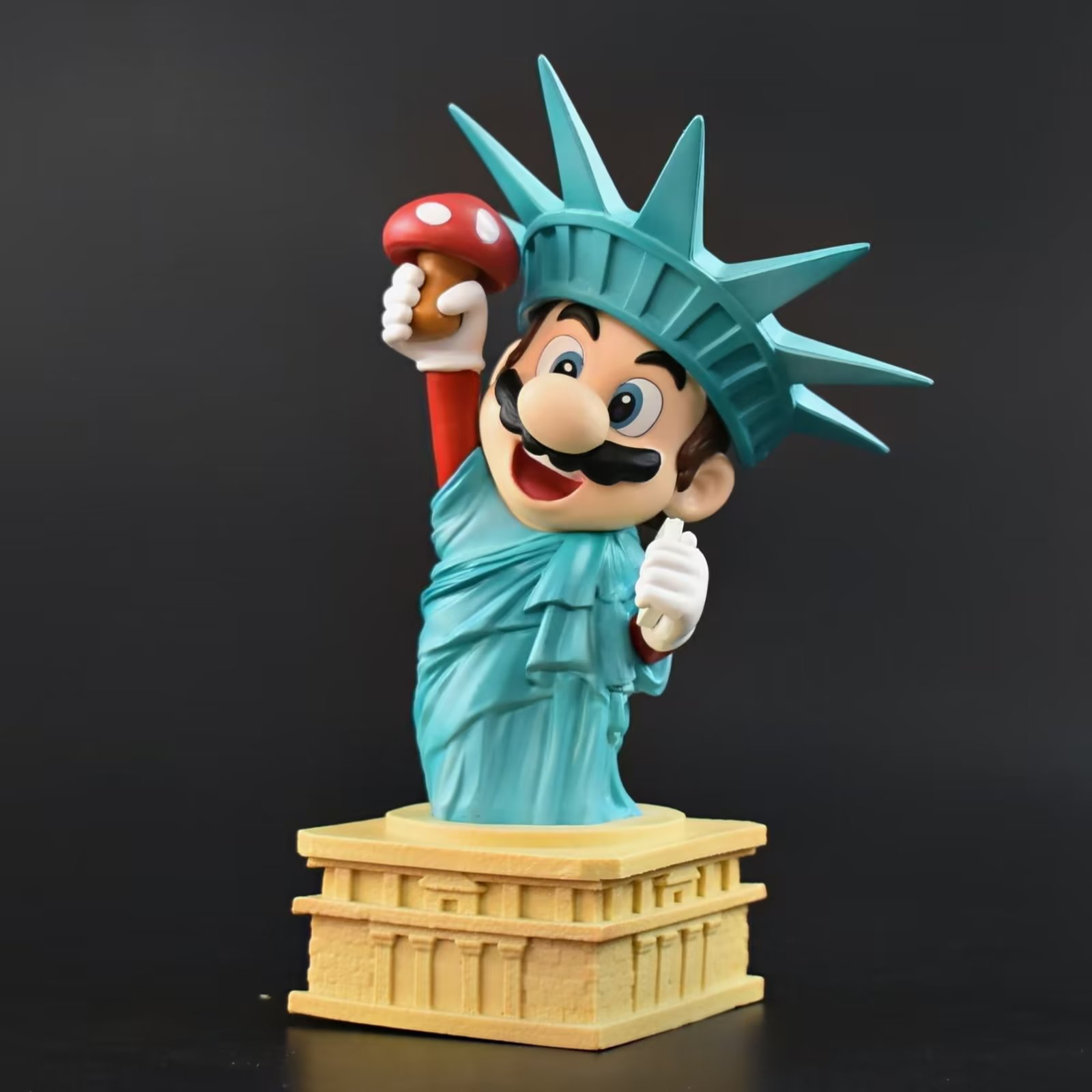 Super Mario anime figure 20cm