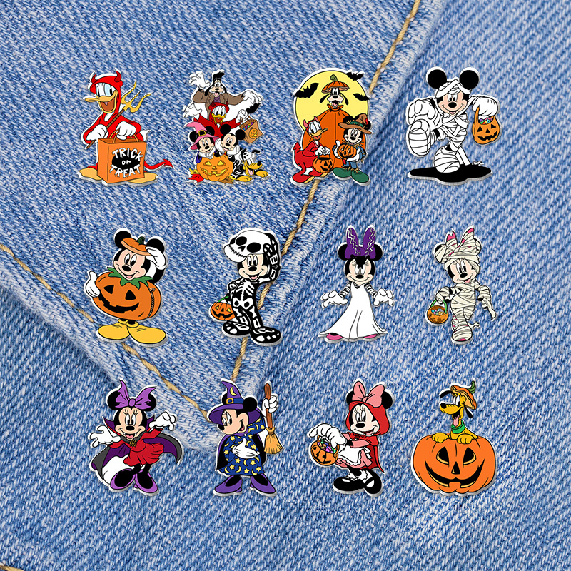 Disney anime pin