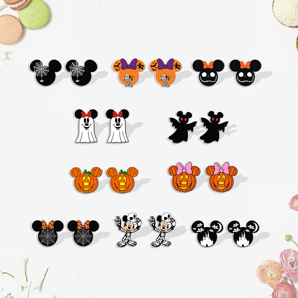 Disney anime earring