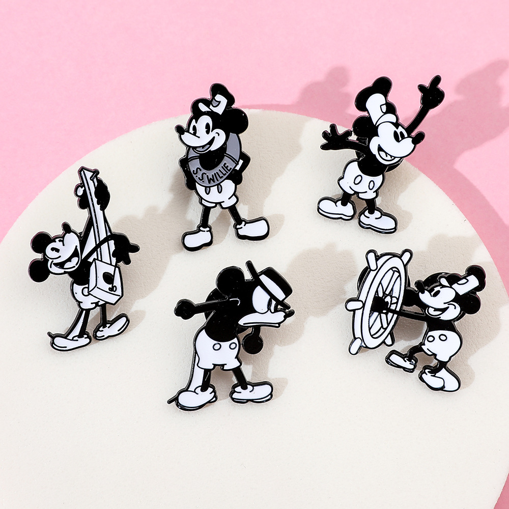 Disney anime pin