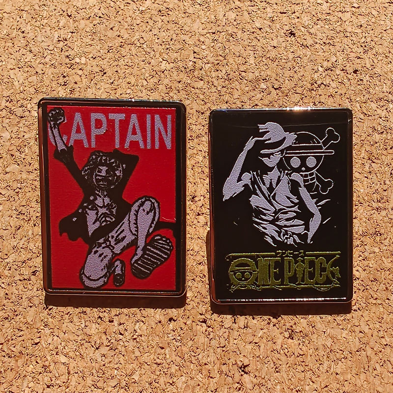 One Piece anime pin 2pcs a set