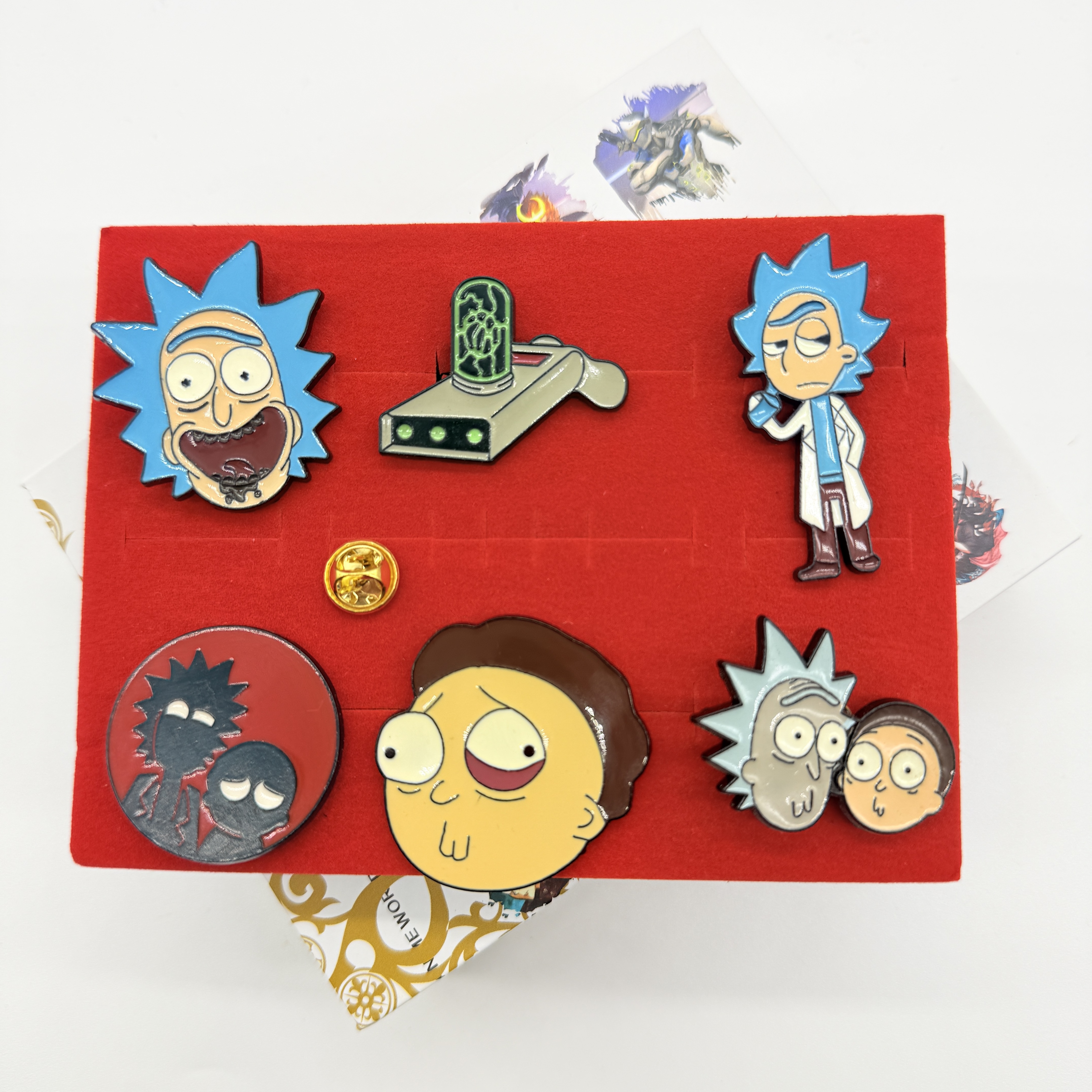 Rick and Morty anime pin set