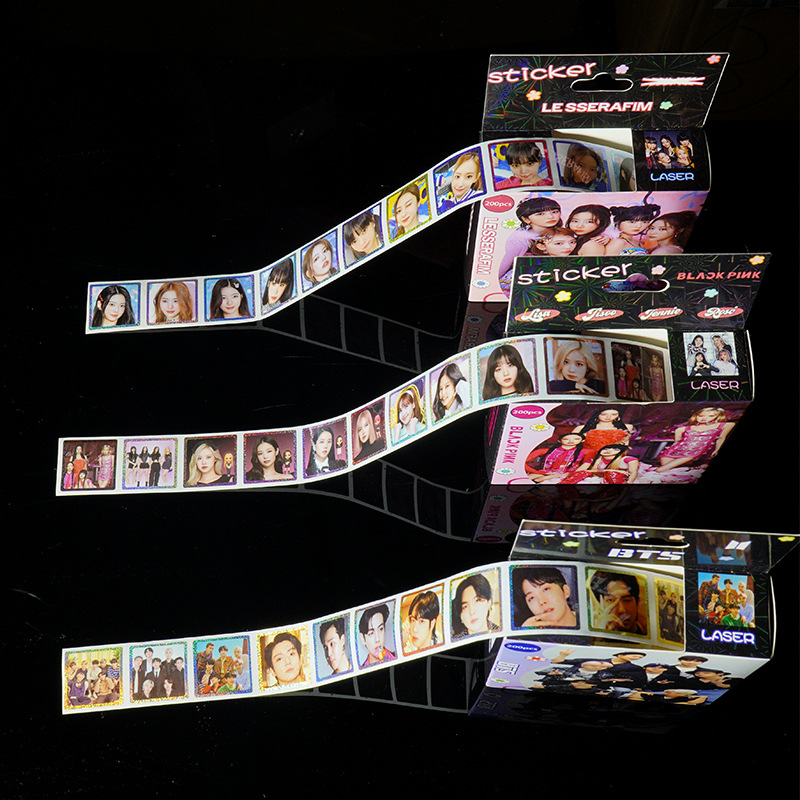 Straykids anime stickers 200pcs a set