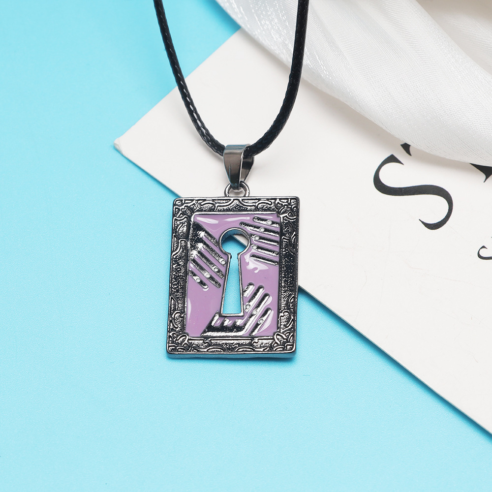 Honkai: Star Rail anime necklace