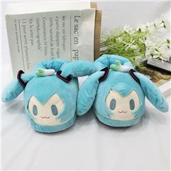 Hatsune Miku anime plush slippers ( one size 35-43 )