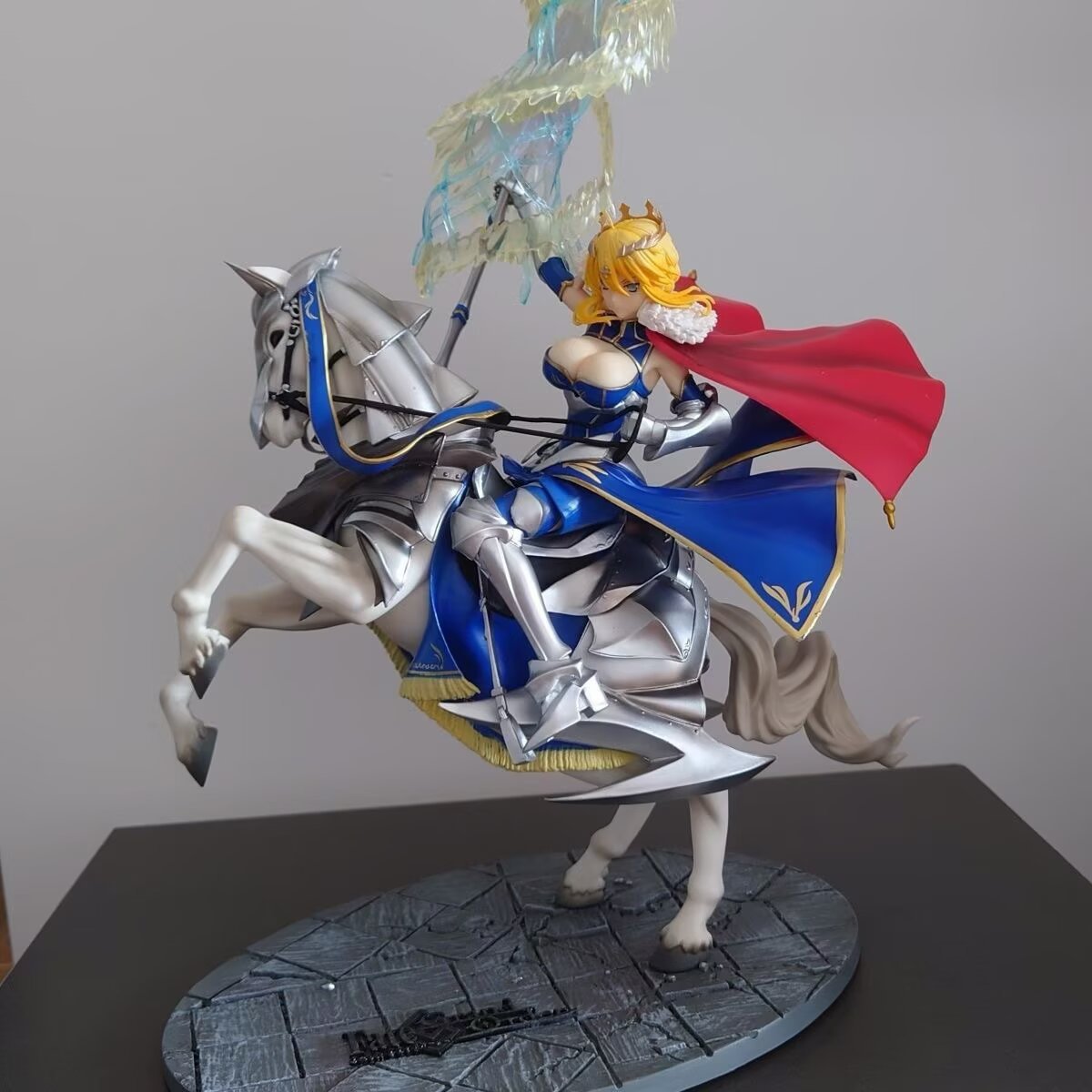 Fate anime figure 28cm