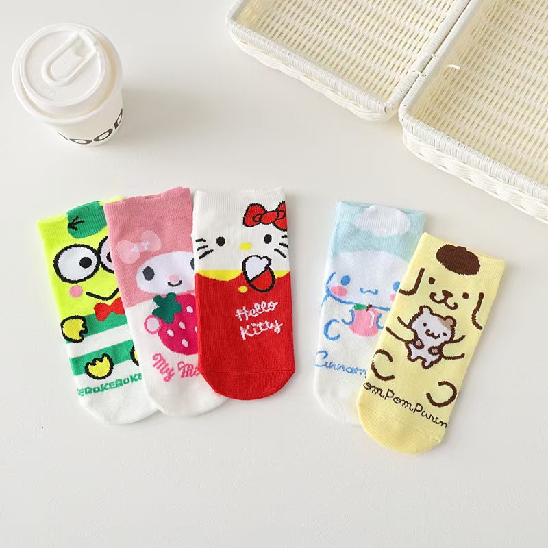 Kuromi anime socks price for 5pcs