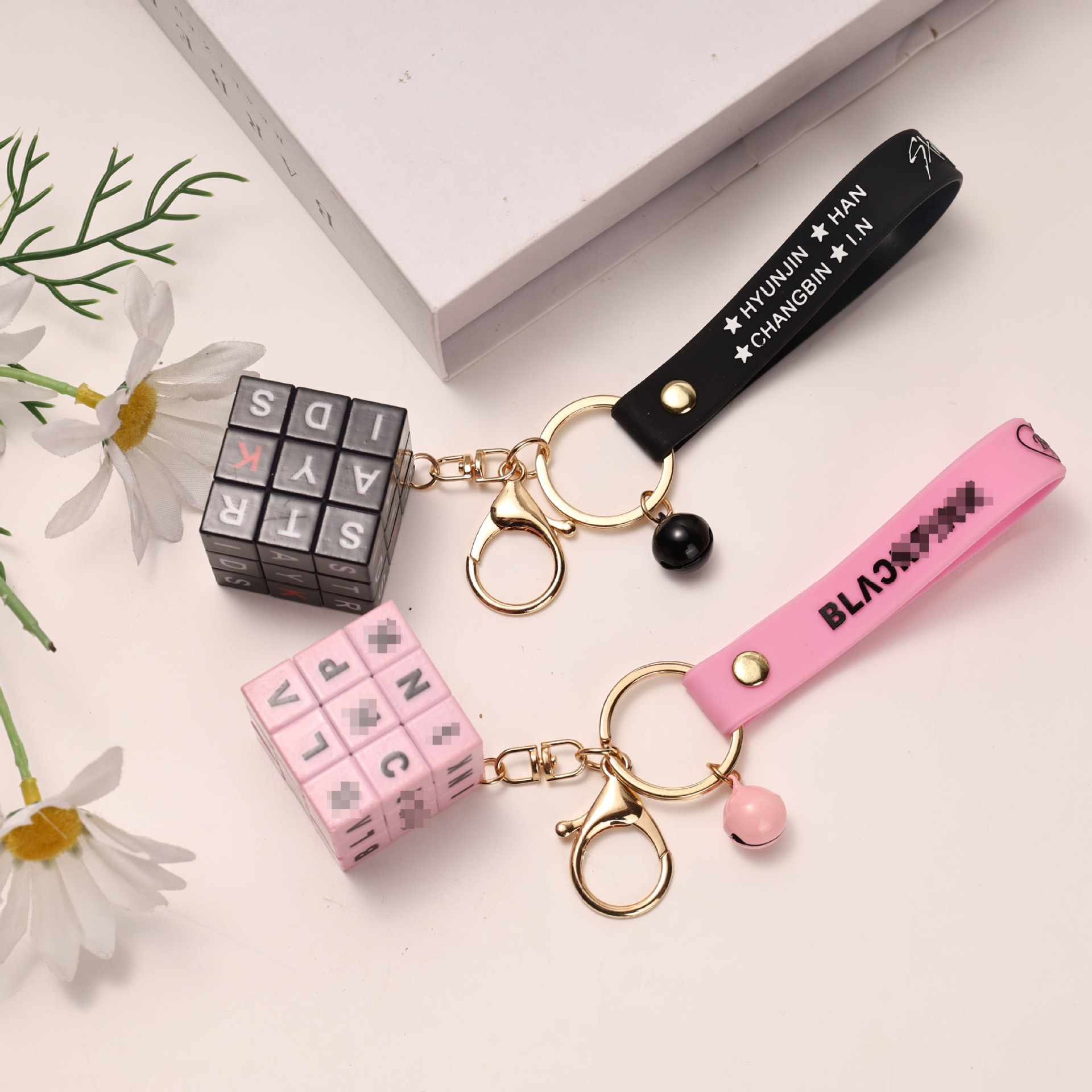 Straykids anime keychain