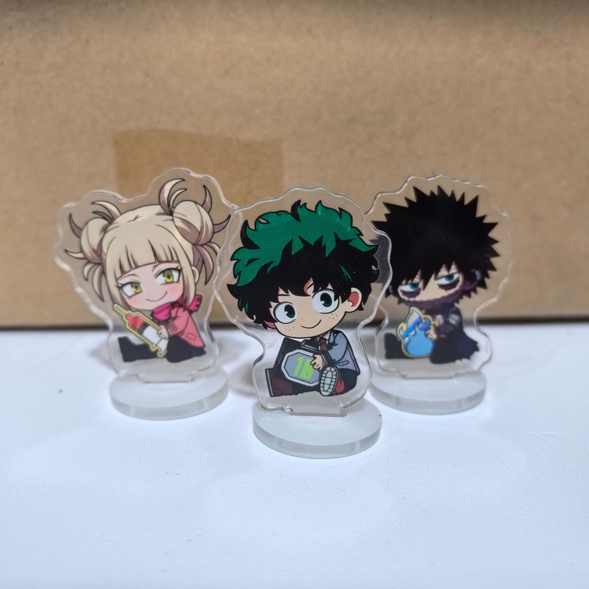 Jujutsu Kaisen anime standing plate