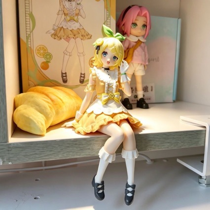 Hatsune Miku anime figure 15cm