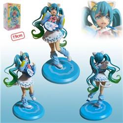Hatsune Miku anime figure 21cm